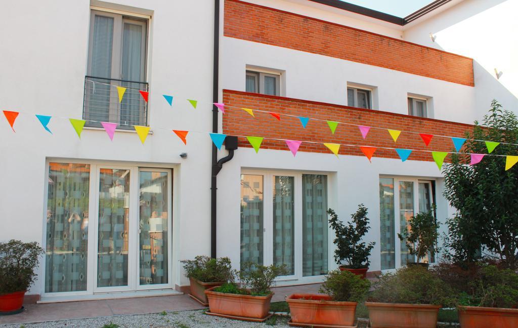 Dream Hotel Favaro Veneto Luaran gambar