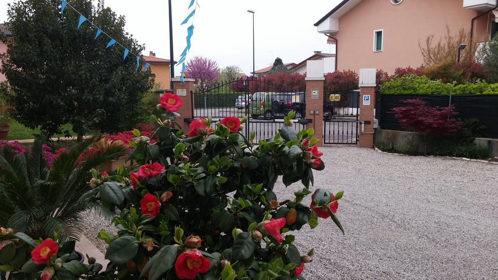 Dream Hotel Favaro Veneto Luaran gambar
