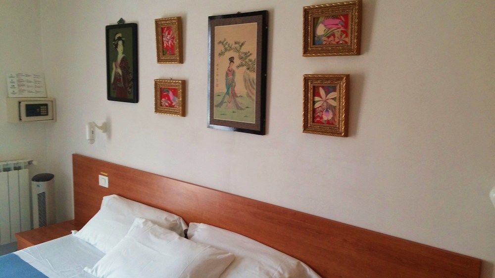 Dream Hotel Favaro Veneto Luaran gambar